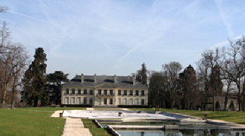 Château de Rentilly- facade sud